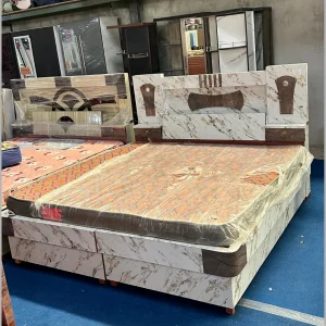 Ultra-Modern Queen Bed - White Gloss & Charcoal